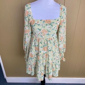 Lush women S square neck floral print fully lined Longsleeve mini dress